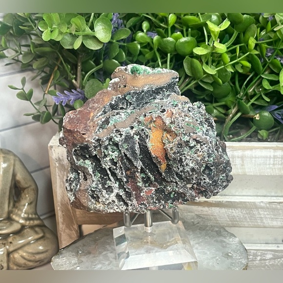 Druzy Malachite on Matrix - Picture 9 of 9